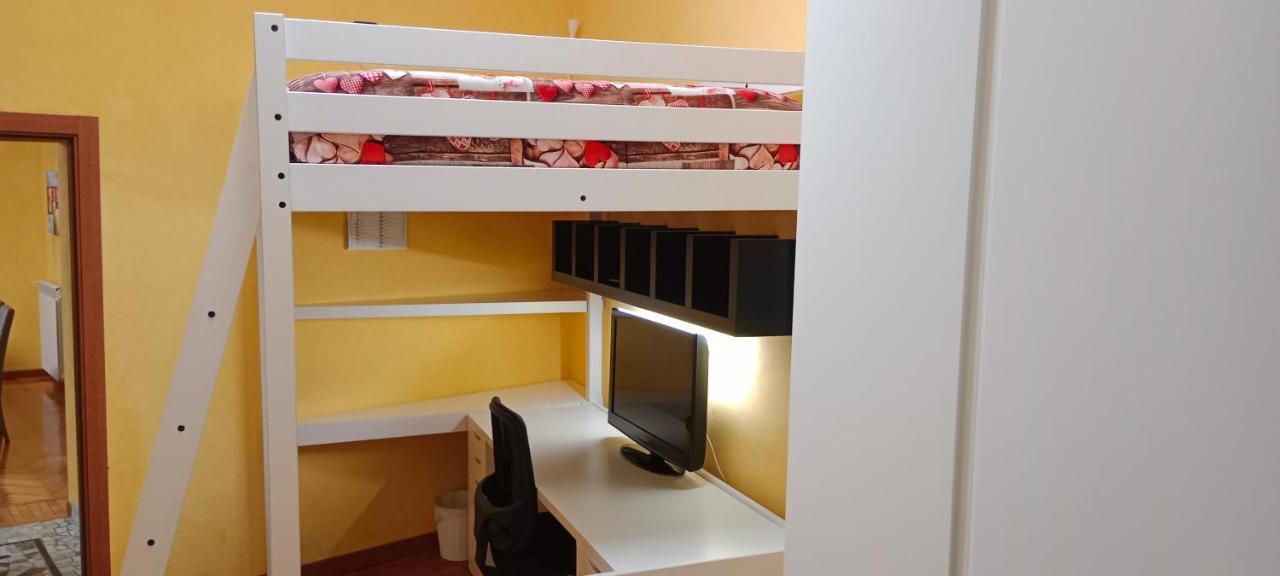 Luxe Apartment Near Milano, Rho Fiera E Mxp Бусто Арсицио Екстериор снимка