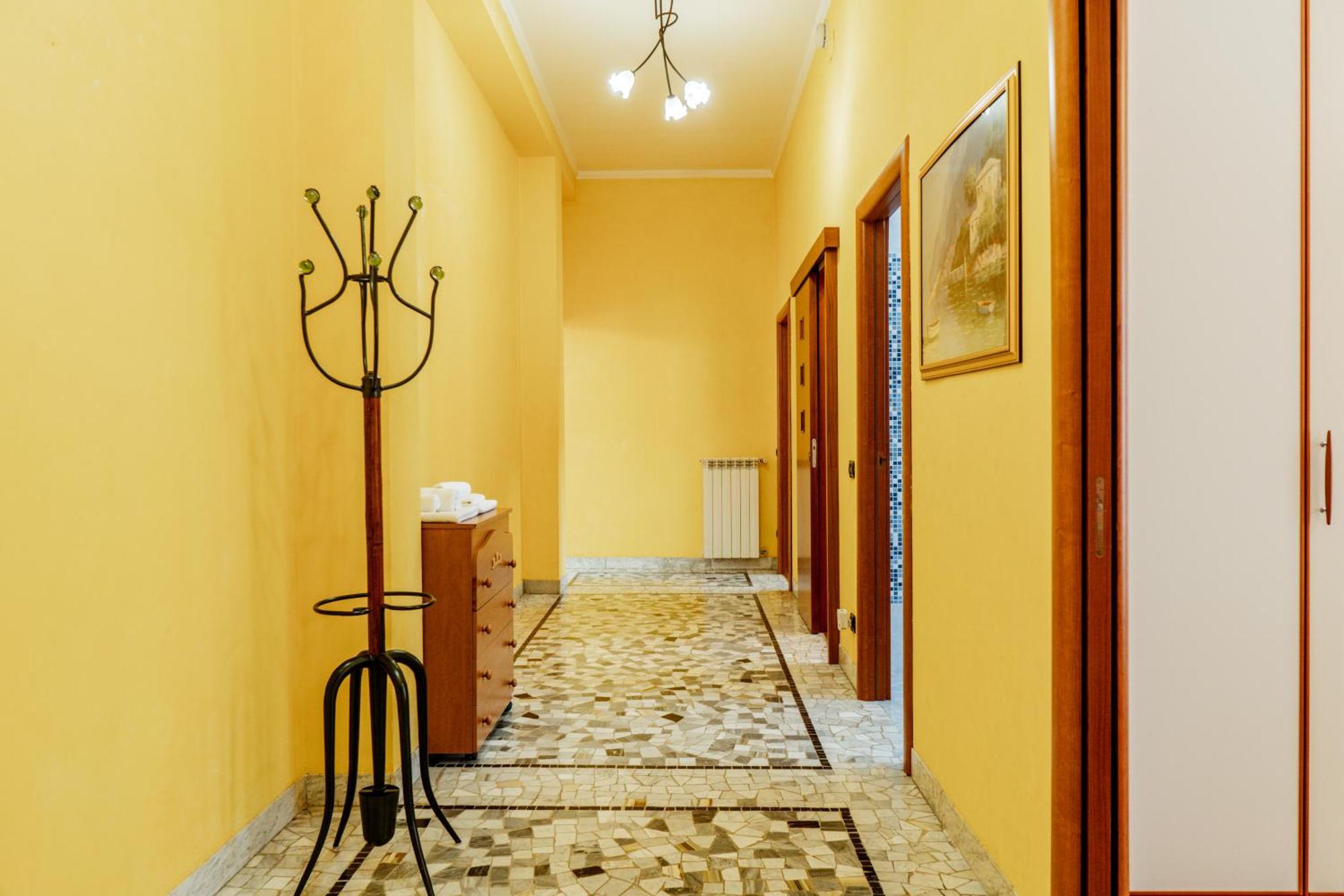 Luxe Apartment Near Milano, Rho Fiera E Mxp Бусто Арсицио Екстериор снимка