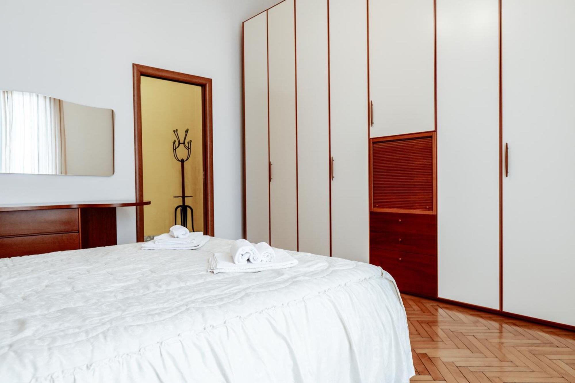 Luxe Apartment Near Milano, Rho Fiera E Mxp Бусто Арсицио Екстериор снимка
